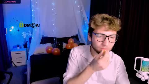 jason_sweety online show from October 27, 2025, 8:46 pm