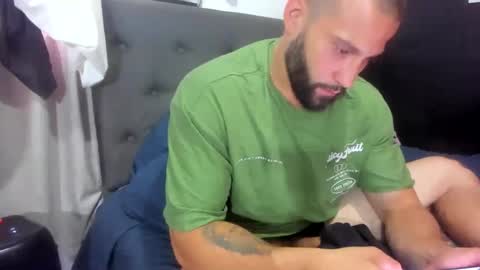 Snapshot of jasonmartiinez chatting on October 31, 2025, 5:58 pm    online show from October 31, 2025, 5:58 pm