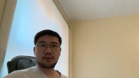 Snapshot of jasonryu2025 chatting on December 20, 2025, 2:35 pm Jason Ryu online show from December 20, 2025, 2:35 pm