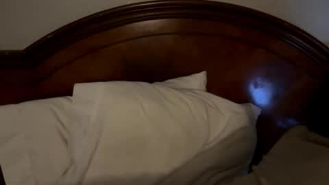 itshis10inchesforbitches online show from February 3, 2026, 7:02 am