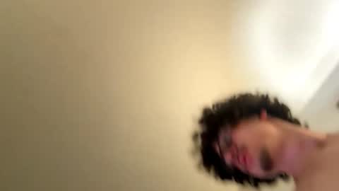 itshis10inchesforbitches online show from February 3, 2026, 9:53 pm