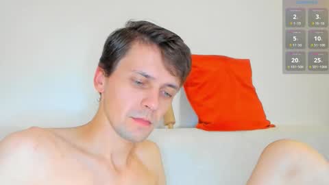 Snapshot of jasper_sun chatting on October 3, 2025, 9:01 pm Jasper online show from October 3, 2025, 9:01 pm