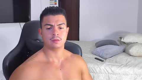 Snapshot of jasperbrooksx chatting on January 6, 2025, 9:00 pm JBrooksXx online show from January 6, 2025, 9:00 pm
