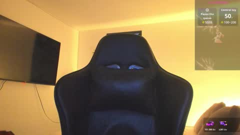 JBrooksXx online show from January 14, 2026, 12:22 pm