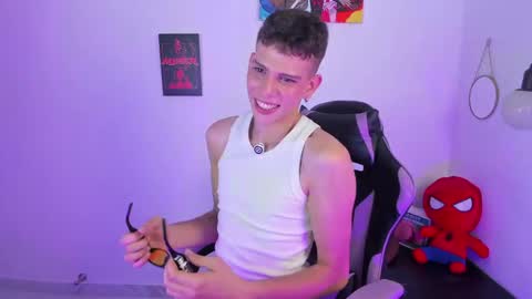 jasson___ online show from May 19, 2026, 7:31 pm