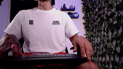 JKing  online show from January 11, 2026, 2:27 am