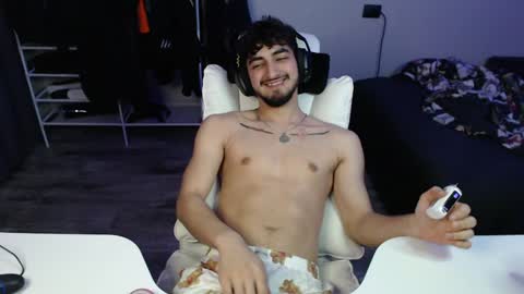 Jastin online show from February 6, 2025, 11:48 pm