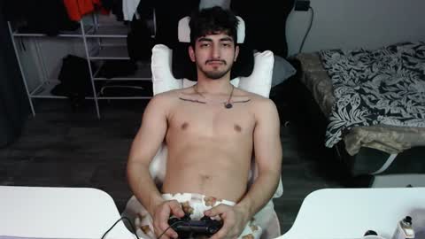 Jastin online show from February 17, 2025, 8:04 pm