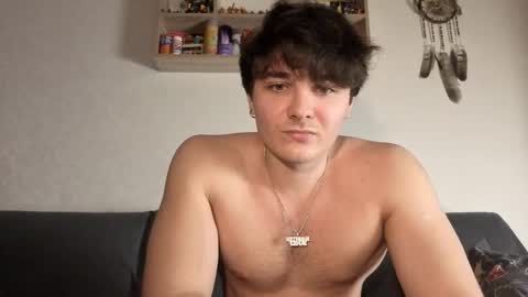 Snapshot of jastinpet chatting on October 15, 2025, 8:20 pm jastinpet online show from October 15, 2025, 8:20 pm