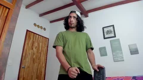 Snapshot of jave_rave chatting on July 3, 2026, 12:11 pm jave_rave online show from July 3, 2026, 12:11 pm