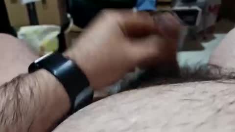 javier83max online show from April 16, 2026, 9:26 pm