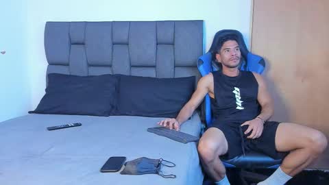 Javier online show from February 23, 2025, 8:28 am