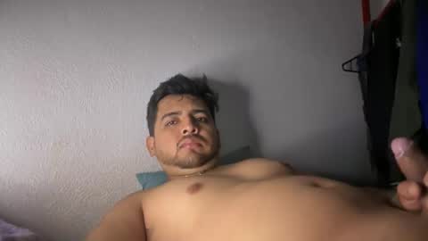 javiermichi online show from December 15, 2025, 10:41 am