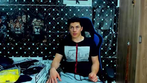 Javier online show from March 13, 2026, 12:28 am