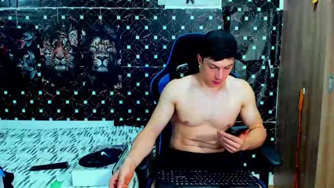 Javier online show from May 19, 2026, 2:07 am