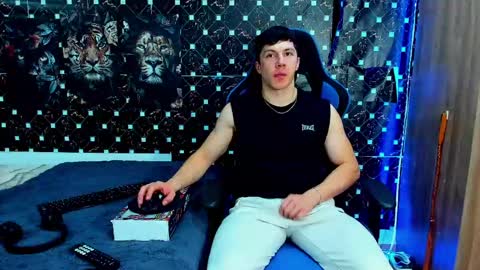 Javier online show from May 27, 2026, 5:04 am