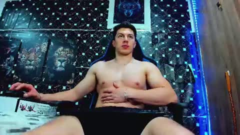 Javier online show from June 16, 2026, 4:59 am