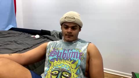 Snapshot of javiricorich chatting on February 19, 2025, 7:06 am javiSdick online show from February 19, 2025, 7:06 am