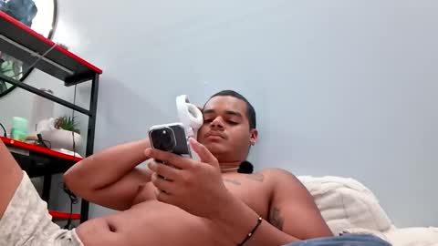 Snapshot of javiricorich chatting on May 20, 2026, 8:09 am javiSdick online show from May 20, 2026, 8:09 am