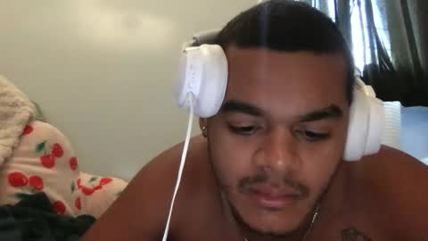 Snapshot of javiricorich chatting on June 4, 2026, 9:54 pm javiSdick online show from June 4, 2026, 9:54 pm