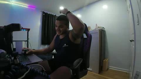 Snapshot of javiricorich chatting on June 9, 2026, 4:24 am javiSdick online show from June 9, 2026, 4:24 am