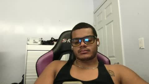 Snapshot of javiricorich chatting on June 15, 2026, 5:42 am javiSdick online show from June 15, 2026, 5:42 am