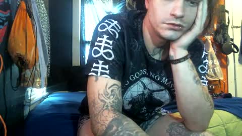 jaxxx666 online show from February 25, 2025, 3:49 pm