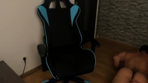 JaxonHunk online show from October 12, 2025, 9:25 pm