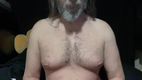 Snapshot of jaxsontuber chatting on December 21, 2025, 10:44 am Jaxson online show from December 21, 2025, 10:44 am