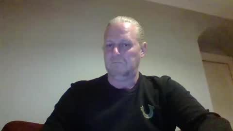 jaxx7777 online show from October 25, 2025, 3:14 am