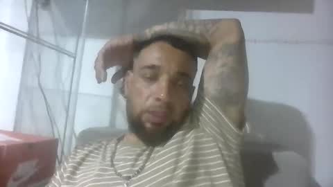 jay594025 online show from April 26, 2026, 6:44 am