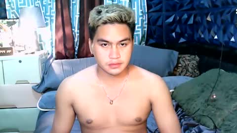 jay_eel online show from February 11, 2025, 7:44 am
