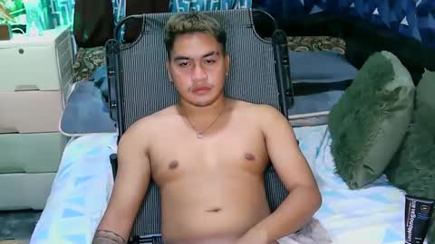 jay_eel online show from February 17, 2025, 8:58 pm
