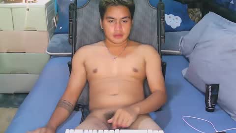 jay_eel online show from March 12, 2025, 1:47 am