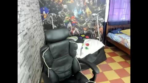 Snapshot of jay_orange chatting on March 7, 2026, 5:32 pm JAY ORANGE online show from March 7, 2026, 5:32 pm