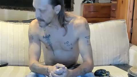 Snapshot of jay_short7863 chatting on May 13, 2026, 2:25 pm O F jay short786 online show from May 13, 2026, 2:25 pm