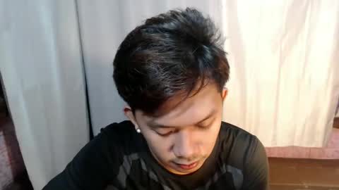 jay_xxx24 online show from May 12, 2026, 12:02 pm