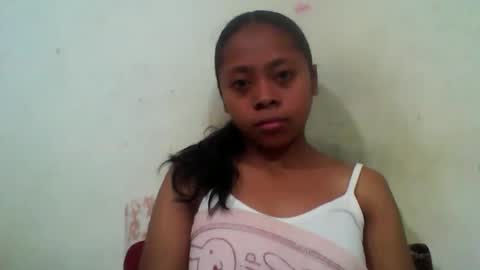 jayalydiah online show from May 4, 2026, 5:14 am