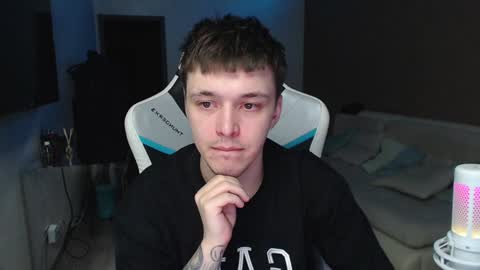 Jayce online show from December 15, 2024, 5:10 pm