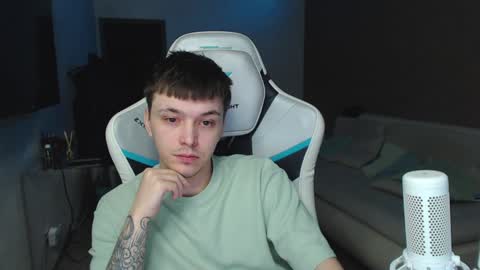 Jayce online show from December 16, 2024, 6:49 pm