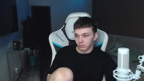 Jayce online show from December 19, 2024, 5:07 am