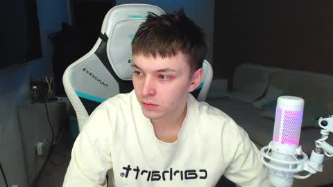Jayce online show from December 20, 2024, 2:19 am