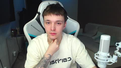 Jayce online show from December 20, 2024, 5:25 am
