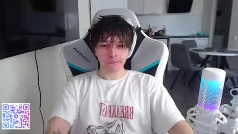 Jayce online show from July 1, 2026, 3:08 am