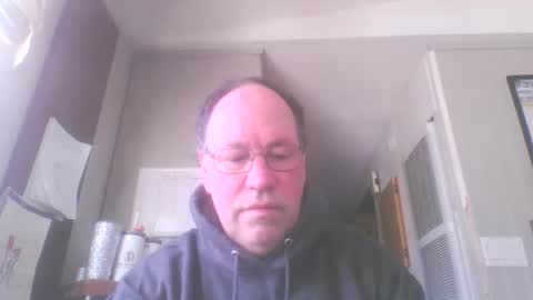 Snapshot of jaycu1962 chatting on April 21, 2026, 6:23 pm Jay online show from April 21, 2026, 6:23 pm