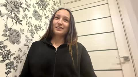 Snapshot of jayhansberger chatting on April 14, 2026, 4:24 pm Stacie online show from April 14, 2026, 4:24 pm