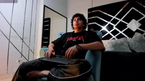 Snapshot of jaytaylorr chatting on July 3, 2026, 11:38 am Jay Taylor online show from July 3, 2026, 11:38 am