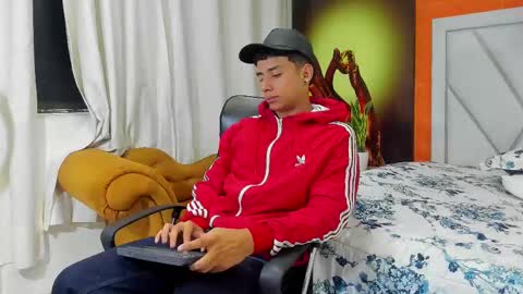 Snapshot of jaze_bradley chatting on February 25, 2025, 11:19 am jaze_bradley online show from February 25, 2025, 11:19 am
