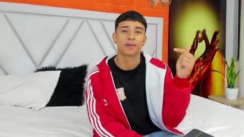 Snapshot of jaze_bradley chatting on March 5, 2025, 11:17 am jaze_bradley online show from March 5, 2025, 11:17 am