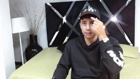 Snapshot of jaze_bradley chatting on March 11, 2025, 11:23 am jaze_bradley online show from March 11, 2025, 11:23 am